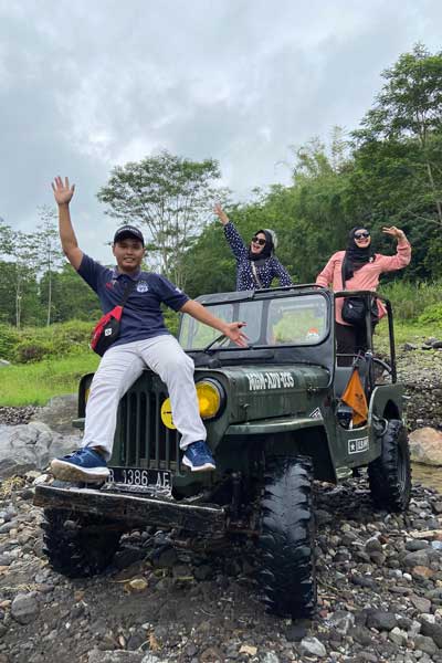 Jeep Lava Tour Merapi Jogja